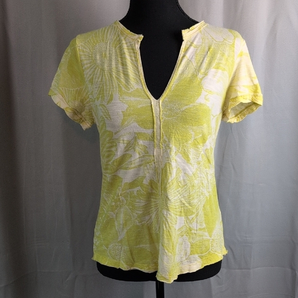 Pilcro Short Sleeve Blouse. NWT Small. - Picture 1 of 7